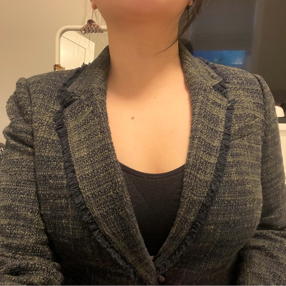 Banana Republic Tweed Blazer - Picture 2 of 7